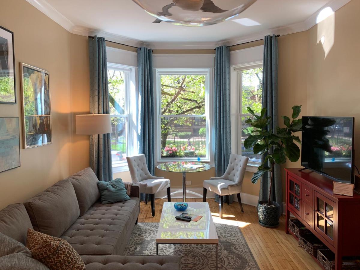 Apartment 1f Cozy In Little Italy Near Downtown West Loop United Center *