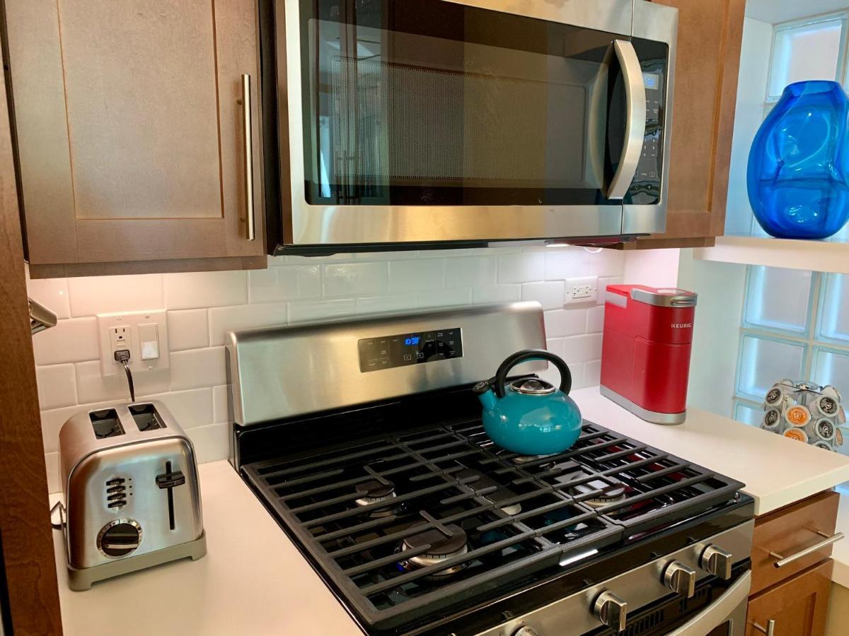 Apartment 1f Cozy In Little Italy Near Downtown West Loop United Center